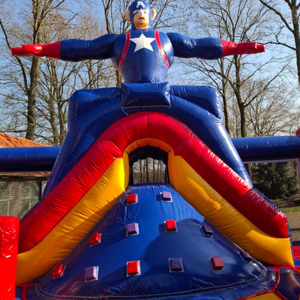 mega springkussen superheld huren superheld springkussen huren