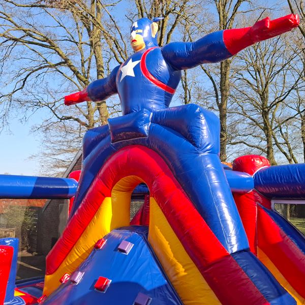 mega springkussen superheld huren superheld springkussen huren