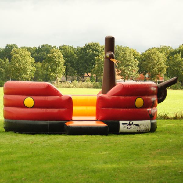 Hüpfburg Piratenschiff