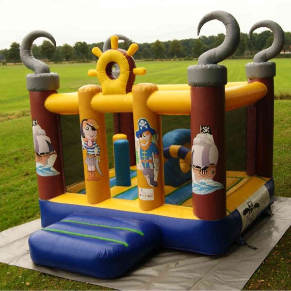 Hüpfburg Seeräuber