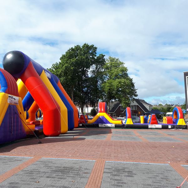 Hindernisbahn 36 Meter 8 meter Hoch!